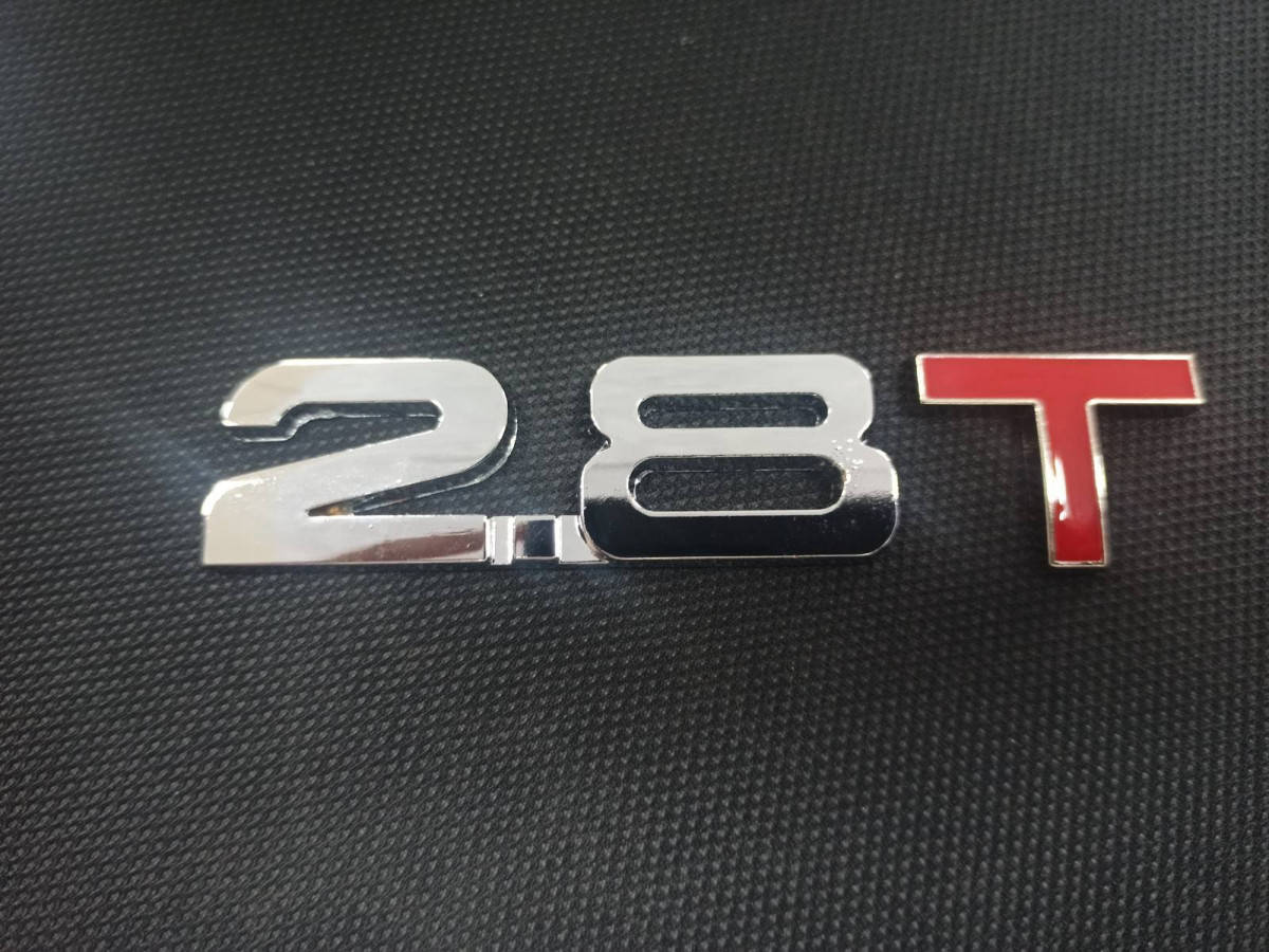 

Автологотип шильдик эмблема надпись 2.8 Turbo на крышку багажника