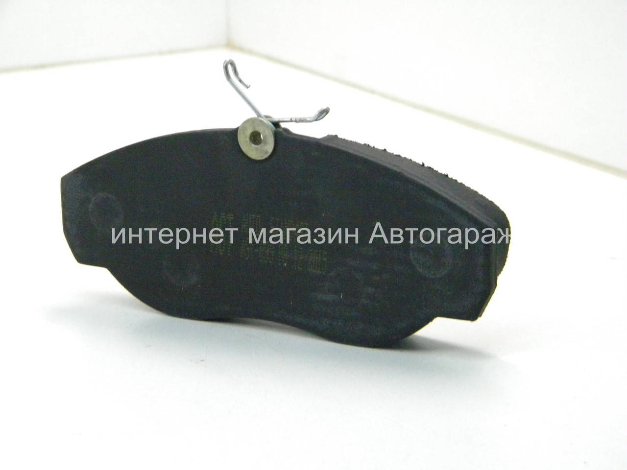 

Тормозные колодки передние на Рено Трафик / Опель Виваро / Ниссан Примастар - AVTO STANDART (Украина) AST099