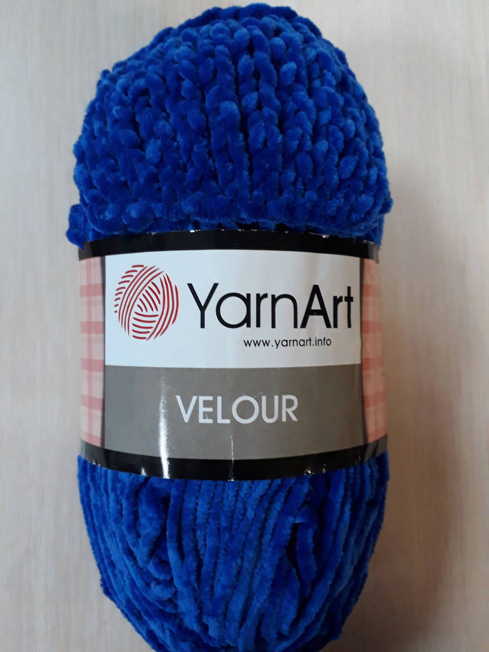 

Пряжа Velour YarnArt синий (электрик) 857