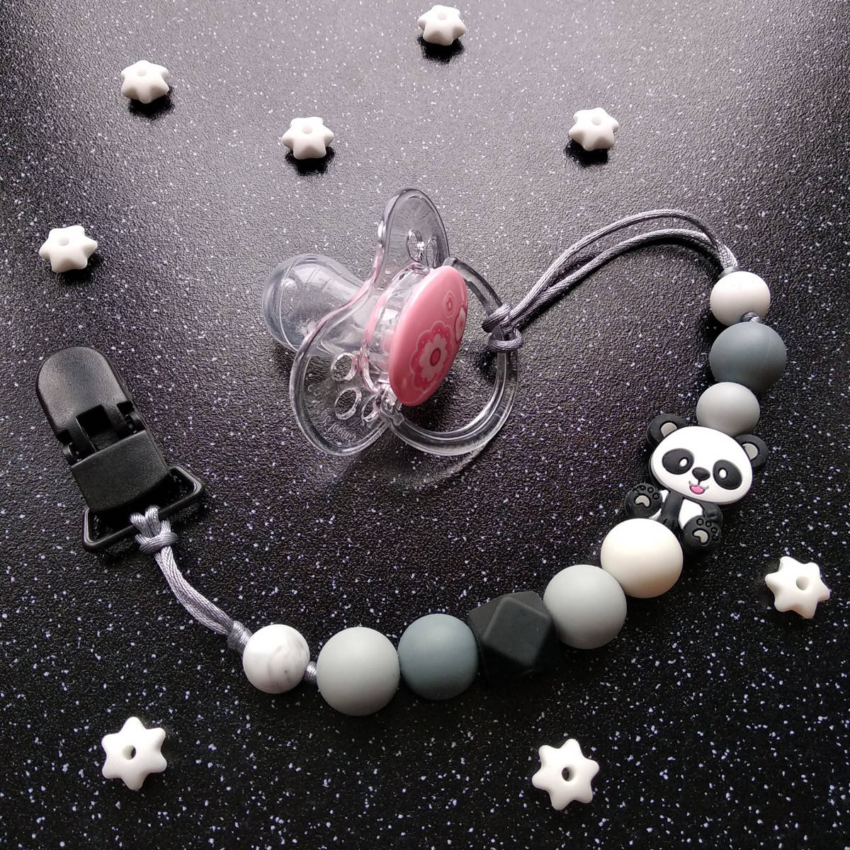 

Cиликоновый держатель для соски-пустышки Ярмирина "Пандочка", Белый