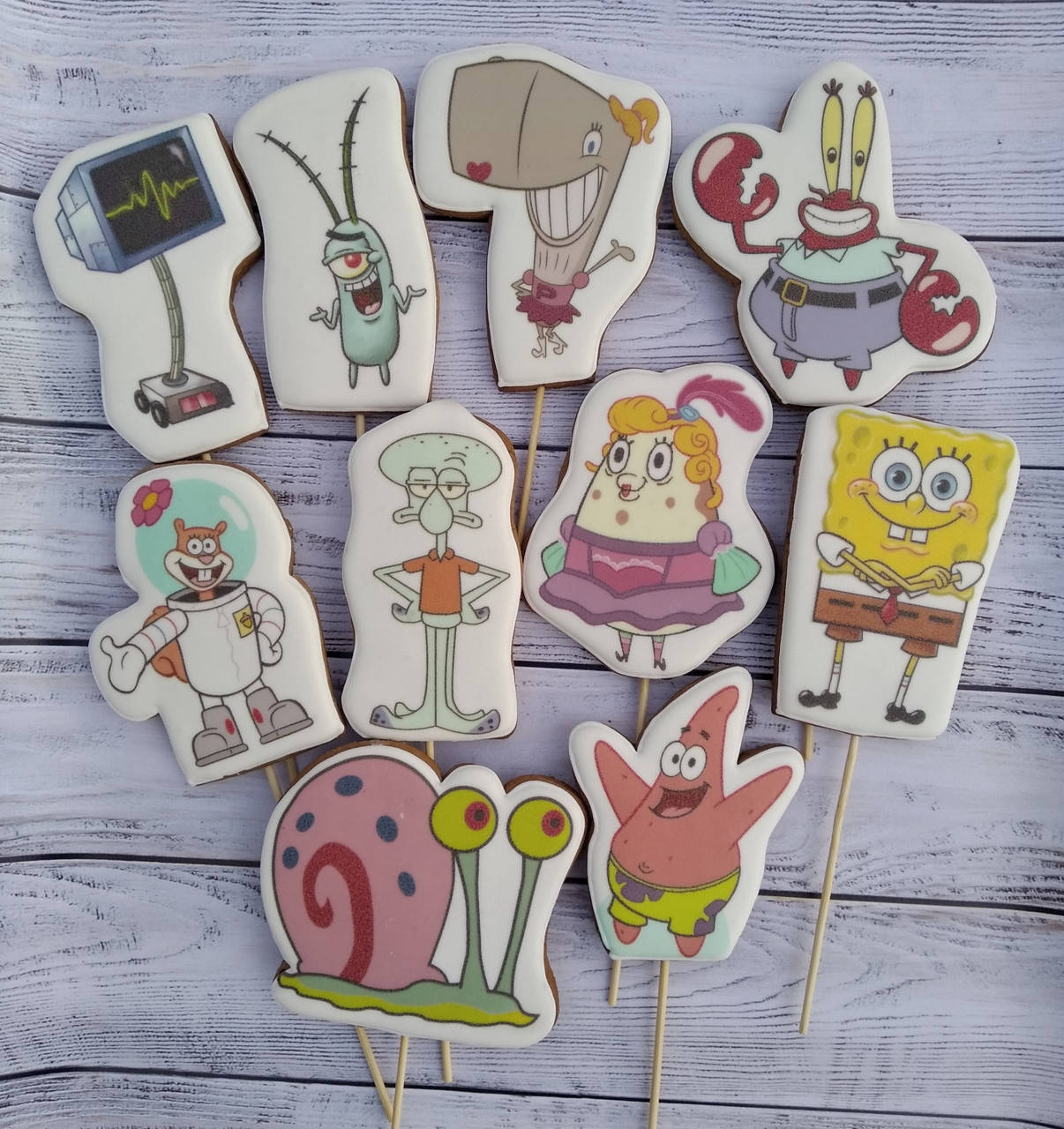 

Имбирно-медовые пряники Губка Боб пряники Спанч Боб набор пряников Губка Боб пряники в торт Губка Боб