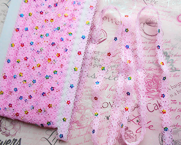 

Кружево рожеве 1,5см з паєтками