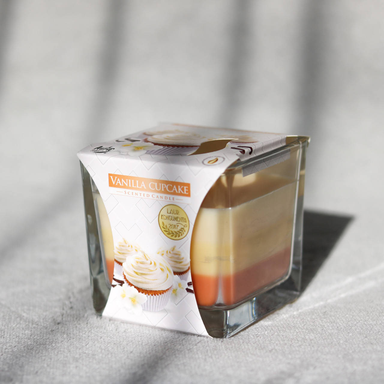 

Свеча ароматическая Vanilla cupcake Ванильный кекс в стекле с запахом для дома Bispol