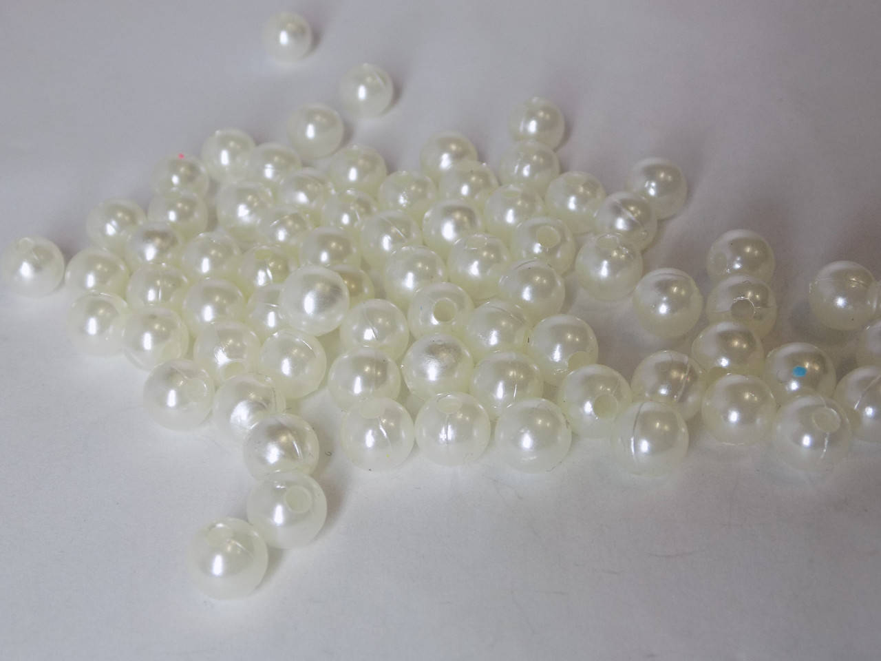 

Бусы жемчуг 8 мм (250гр)