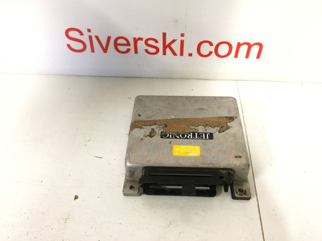 

Блок управления двигателем, ЭБУ Opel Kadett E / Ascona1.8i 90231656