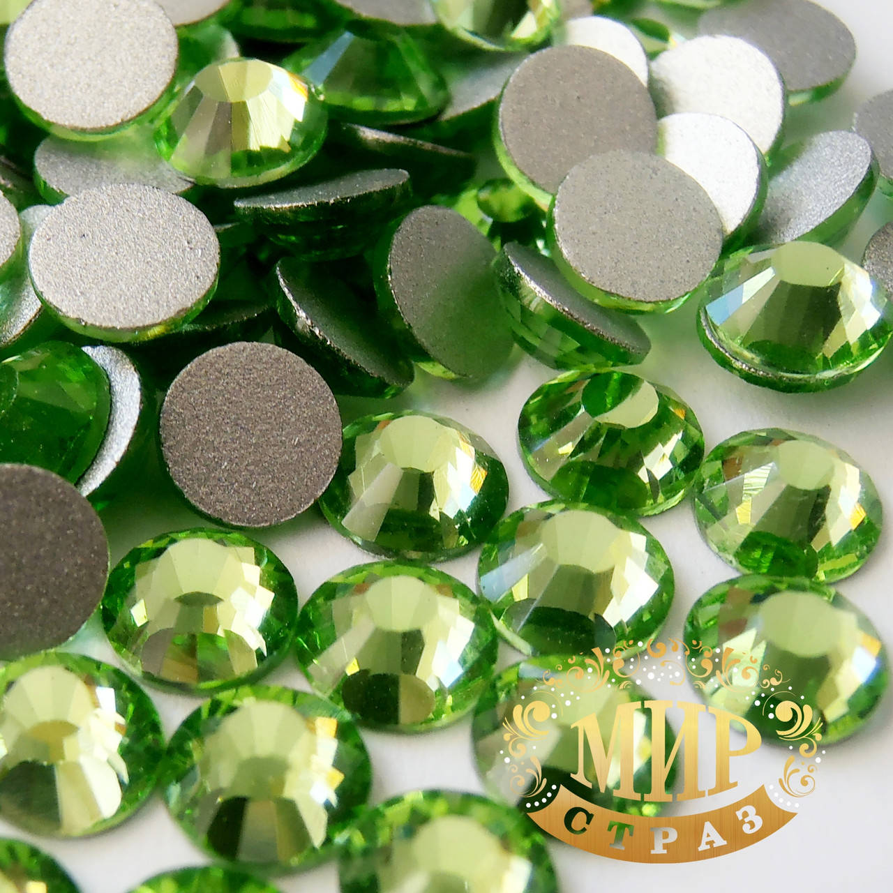 

Стразы ДМС Peridot ss5(1,8мм), 100шт