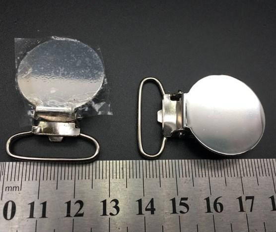 

Зажимы, клипсы металлические для чулок, подтяжек 25 мм, с вкладышем