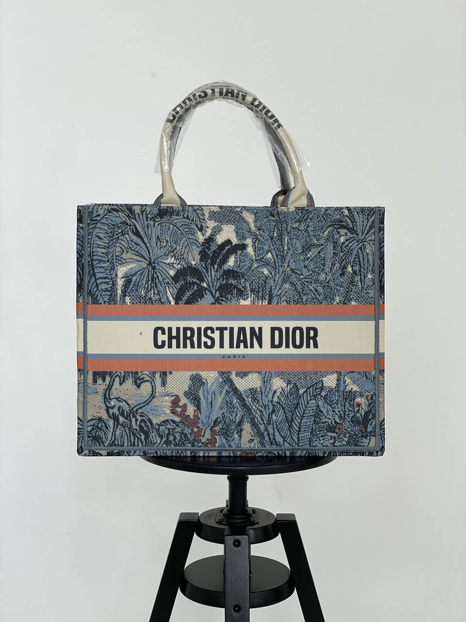

Сумка Женская Christian Dior Large Book Tote Blue Palms Голубого Цвета, Голубой