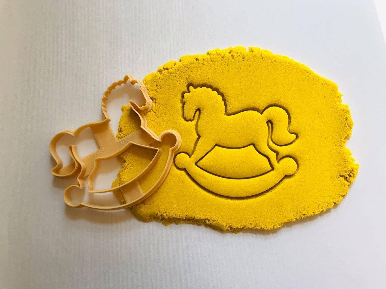 

3D формочки-вырубки для пряников "Лошадка-качалка 2"