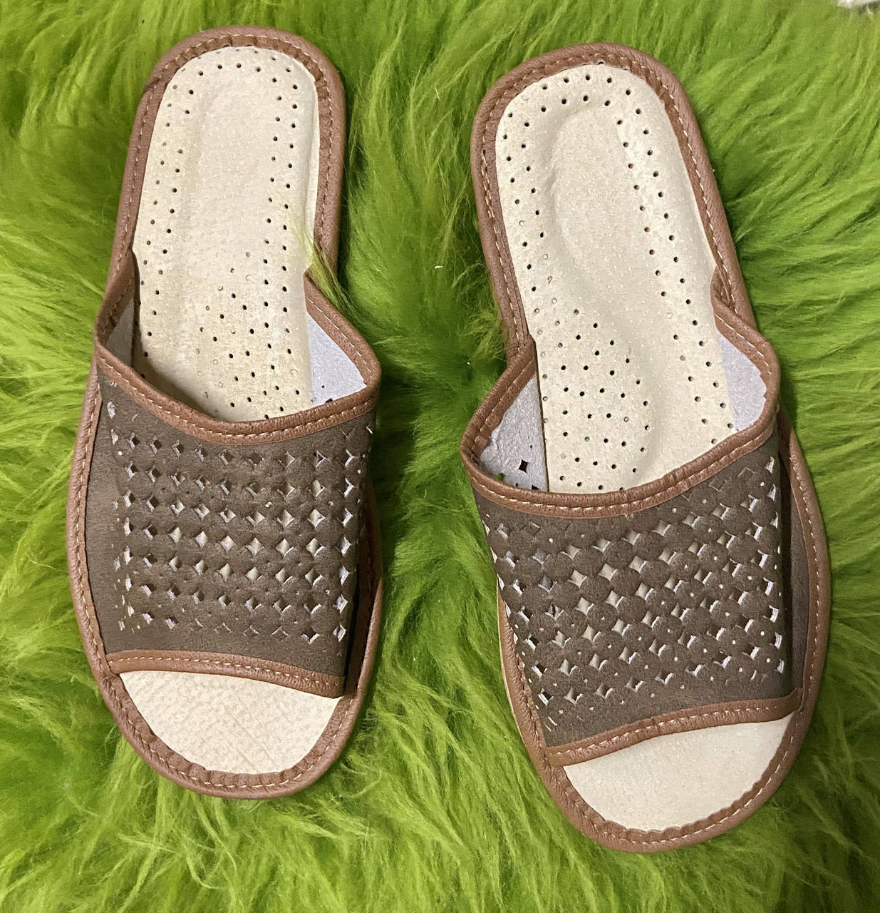 

Домашні чоловічі шкіряні капці 44