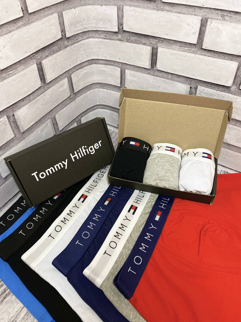 

Набор мужских трусов боксеры Tommy Hilfiger 3, М