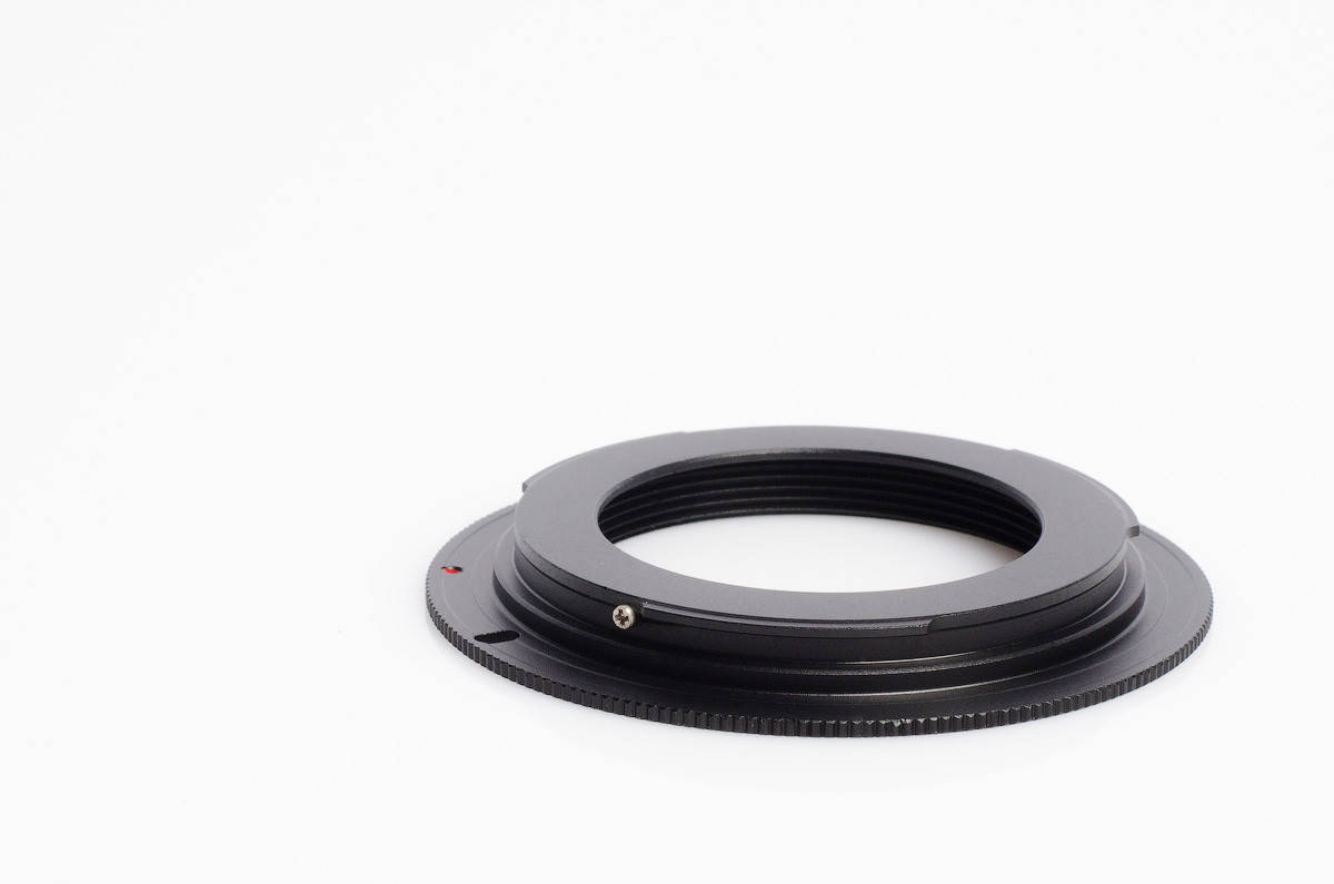 

Переходное кольцо М42 - Canon EOS (метал.)