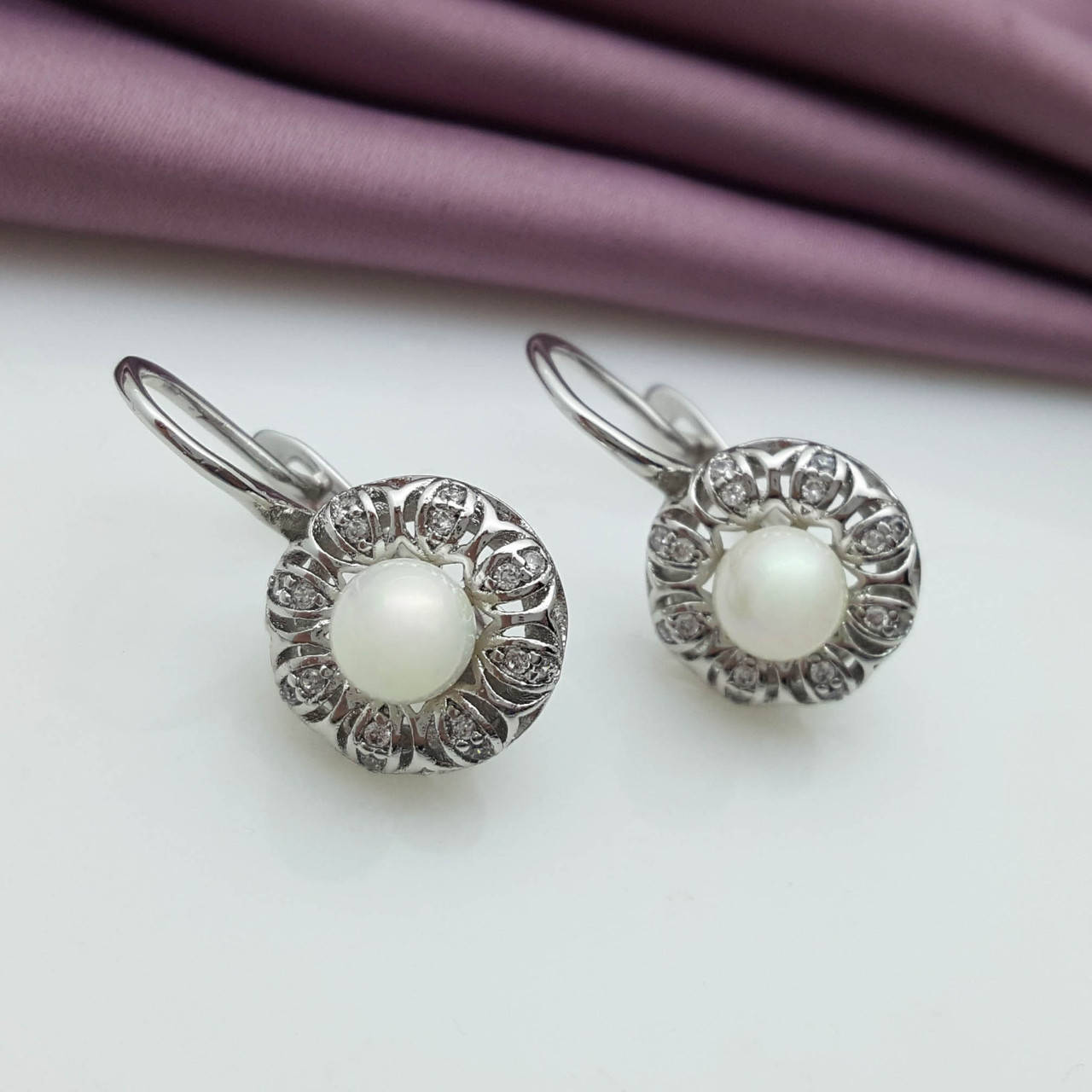 

Серьги Ажурный Цветок с Жемчугом и камнями, медсталь Xuping