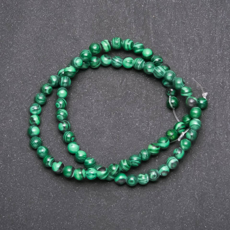 

Бусины на нитке Малахит (прес.) гладкий шарик d-6мм L-40см+-
