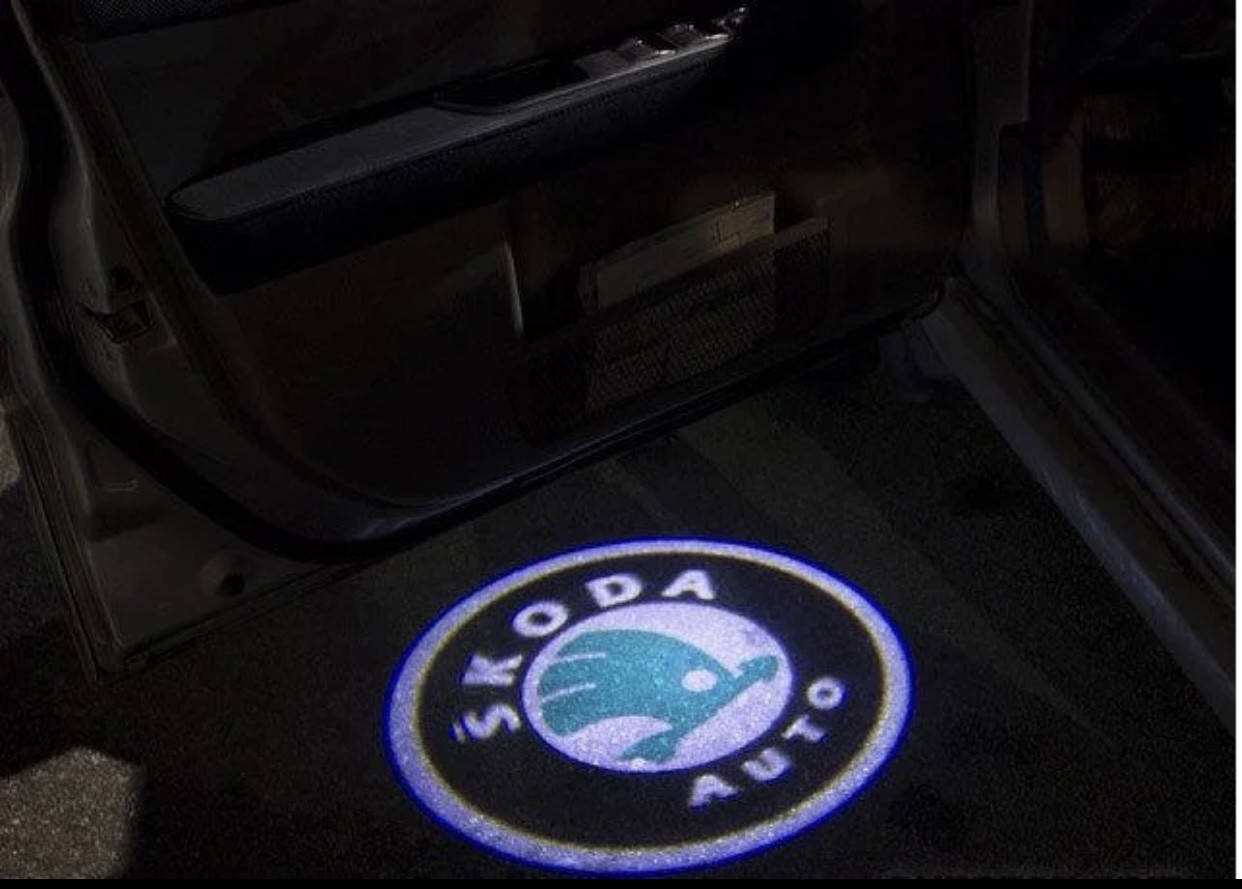 

Проектор подсветка дверей с логотипом авто SKODA