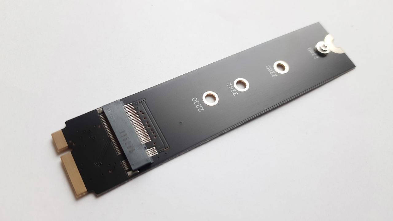 

Переходник NGFF M.2 SSD для Apple MacBook Air A1465, A1466, A1369, A1370 (2012 г)