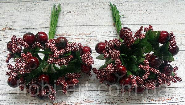 

Букетик № 158 10-12 гілочок в пучку . З великою пінопластовою бусиною. Бордовий з бордовим