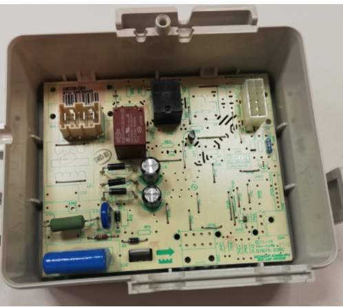 

Электронный модуль (плата управления) для холодильника Whirlpool 481221838633