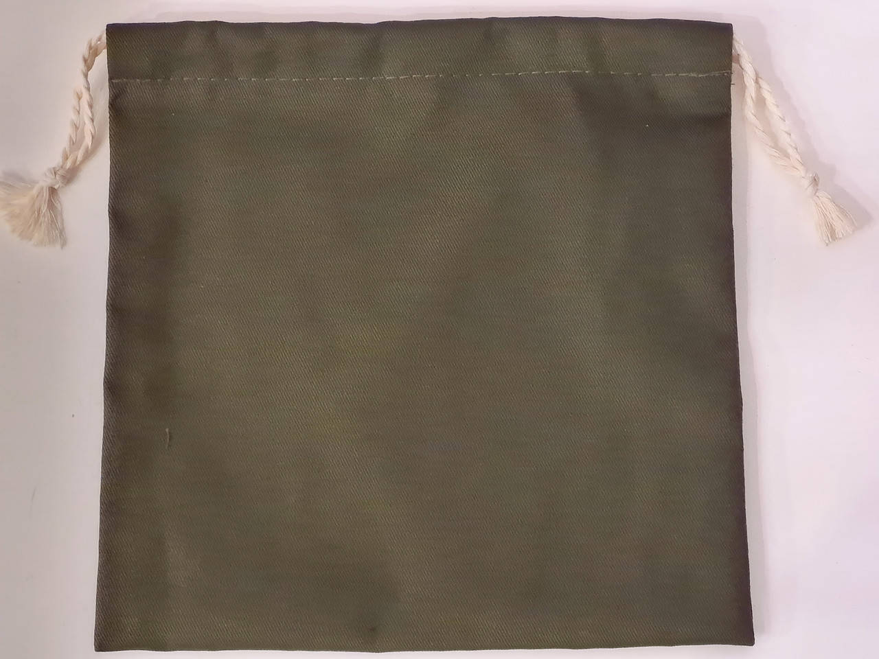 

Мешочек 20*20 см. хаки