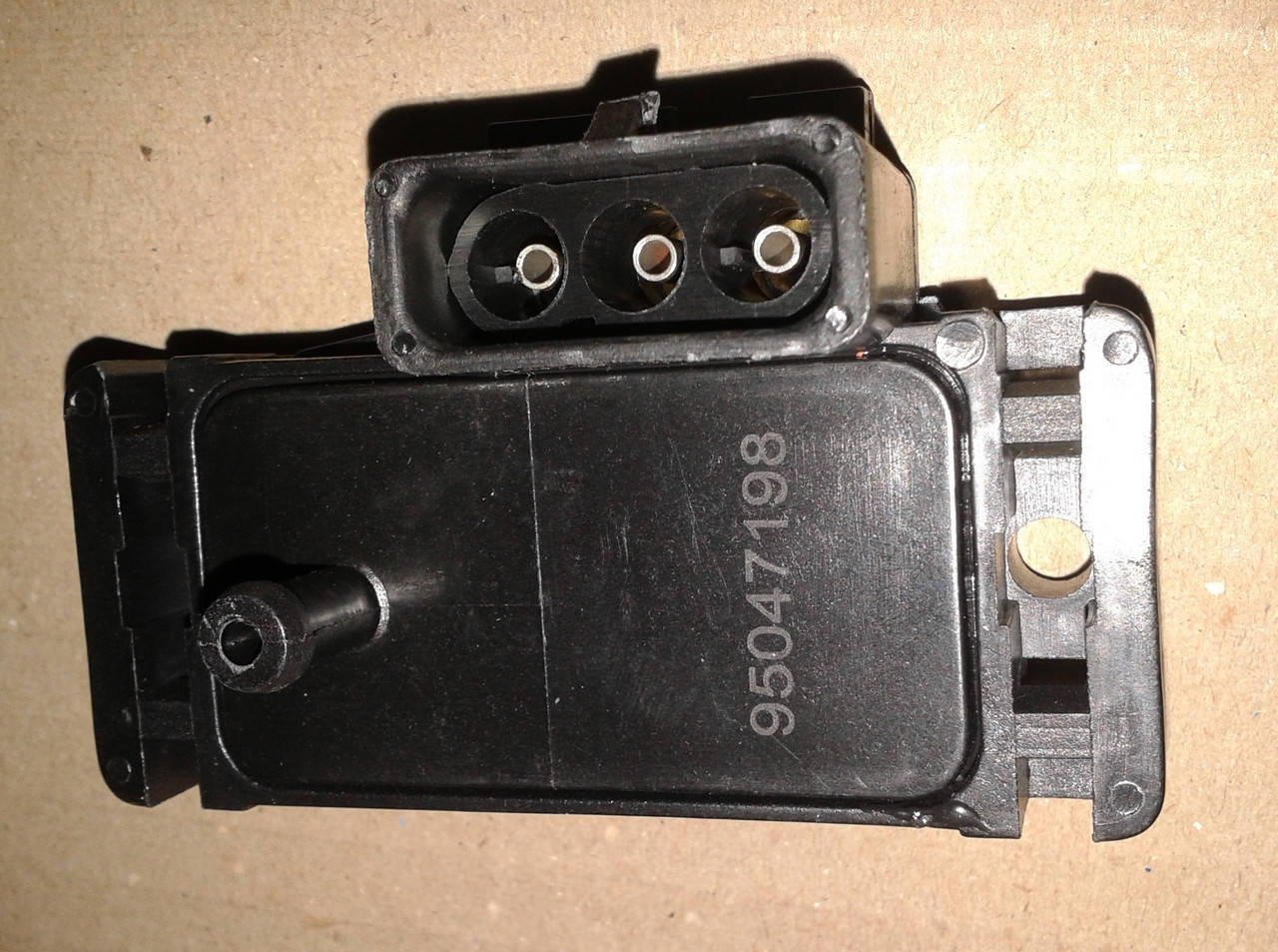 

Датчик абсолютного давления Ланос KS, 16137039