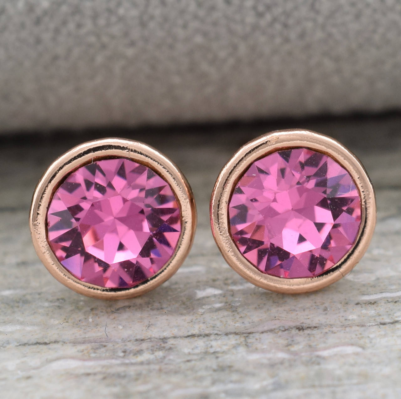 

Серьги Xuping с кристаллами Swarovski 83112 размер 7х7 мм цвет розовый позолота РО