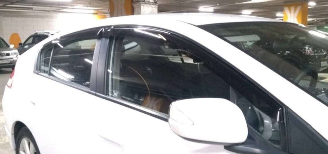 

Дефлекторы окон (ветровики) Honda Insight 2 2009-2015, VL - Cobra Tuning, H12509