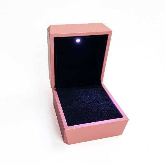 

Подарочный Футляр с Подсветкой.Пудровый