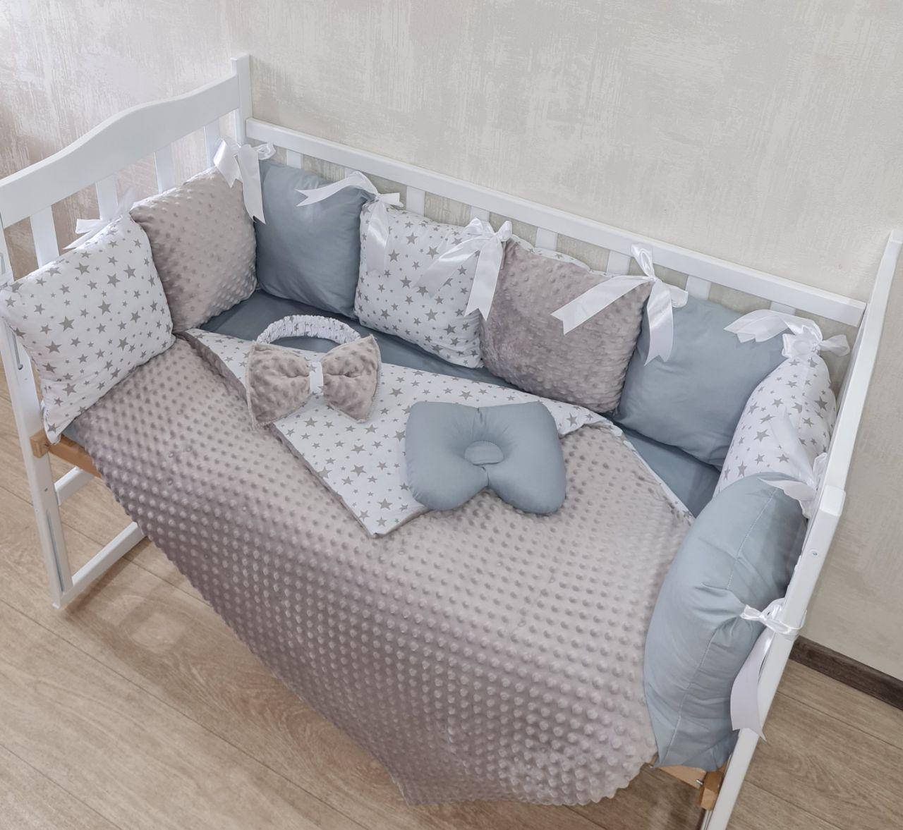 

Детский постельный комплект в кроватку с бортиками на 3 стороны. Постельный набор в кроватку., Серый