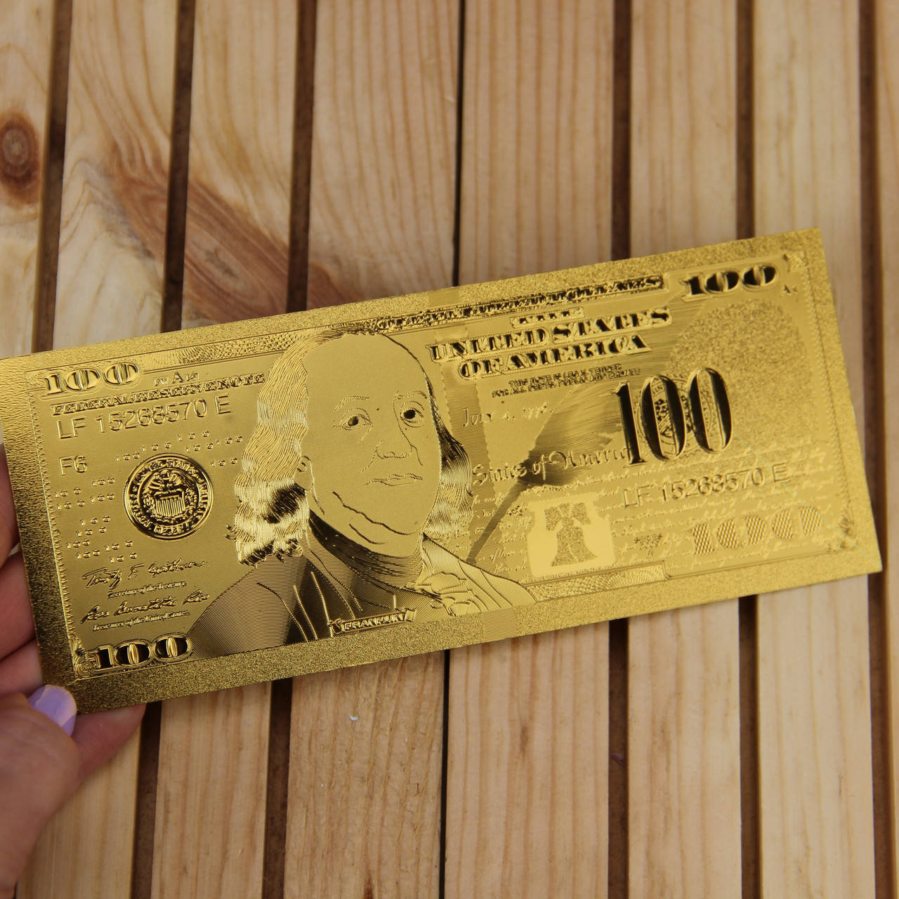 

Сувенирные 100 $ Золотые Банк приколов для игр и праздников