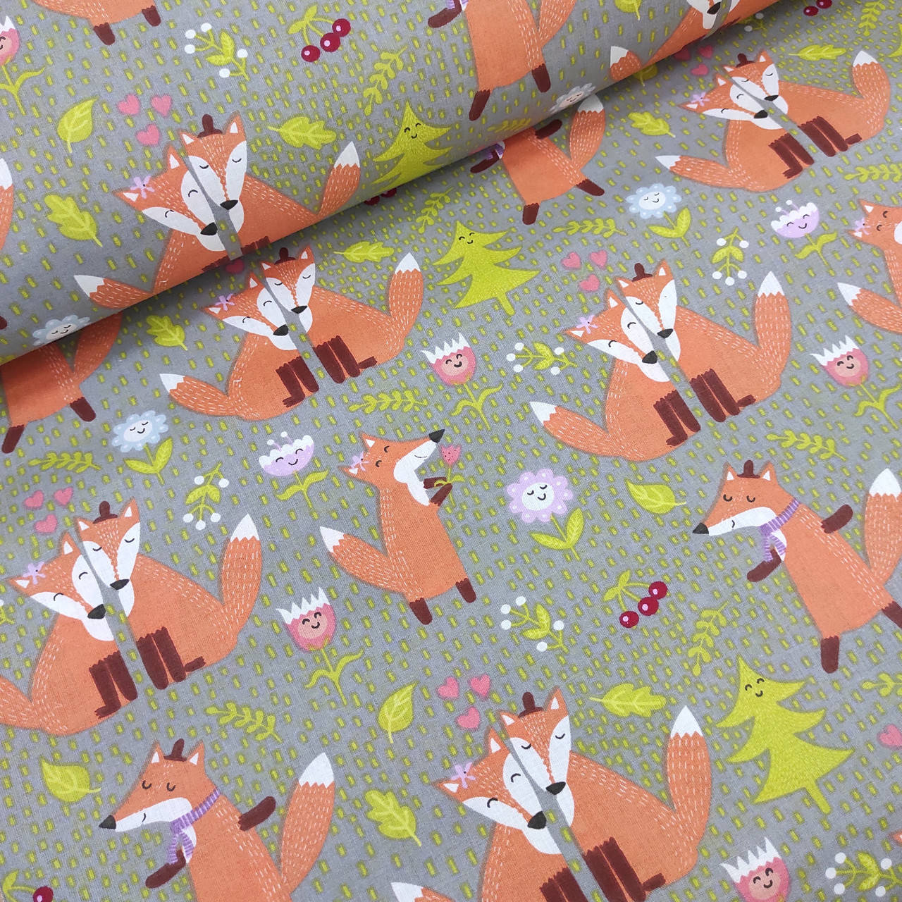 

Хлопковая ткань Польская лисы на сером (0161), Черный