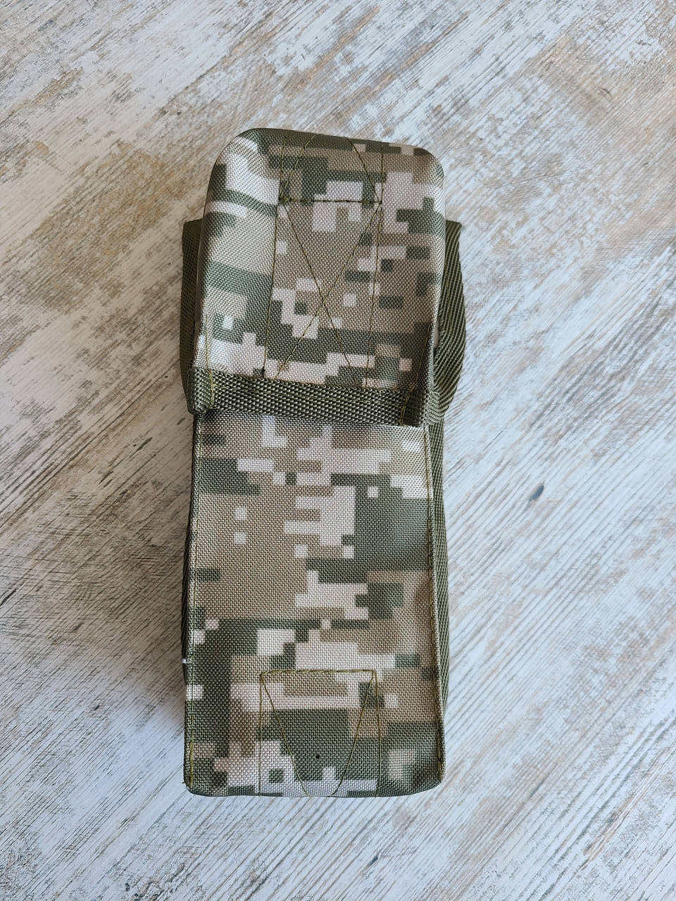 

Подсумок для двух магазинов AK (или батарею ПЗРК Stinger)