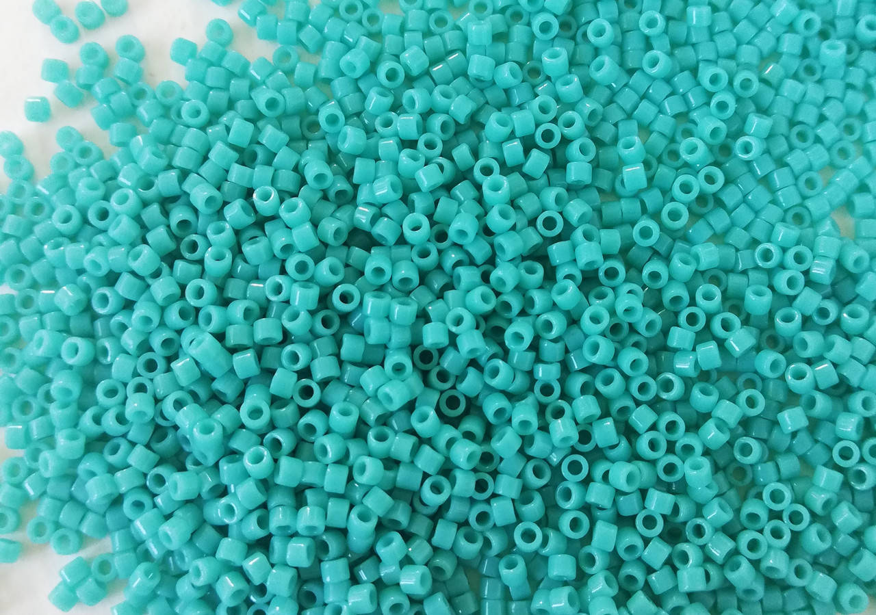 

Японський бісер Miyuki Delica 11/0 DB0729 Opaque Turquoise Green - Бірюзовий