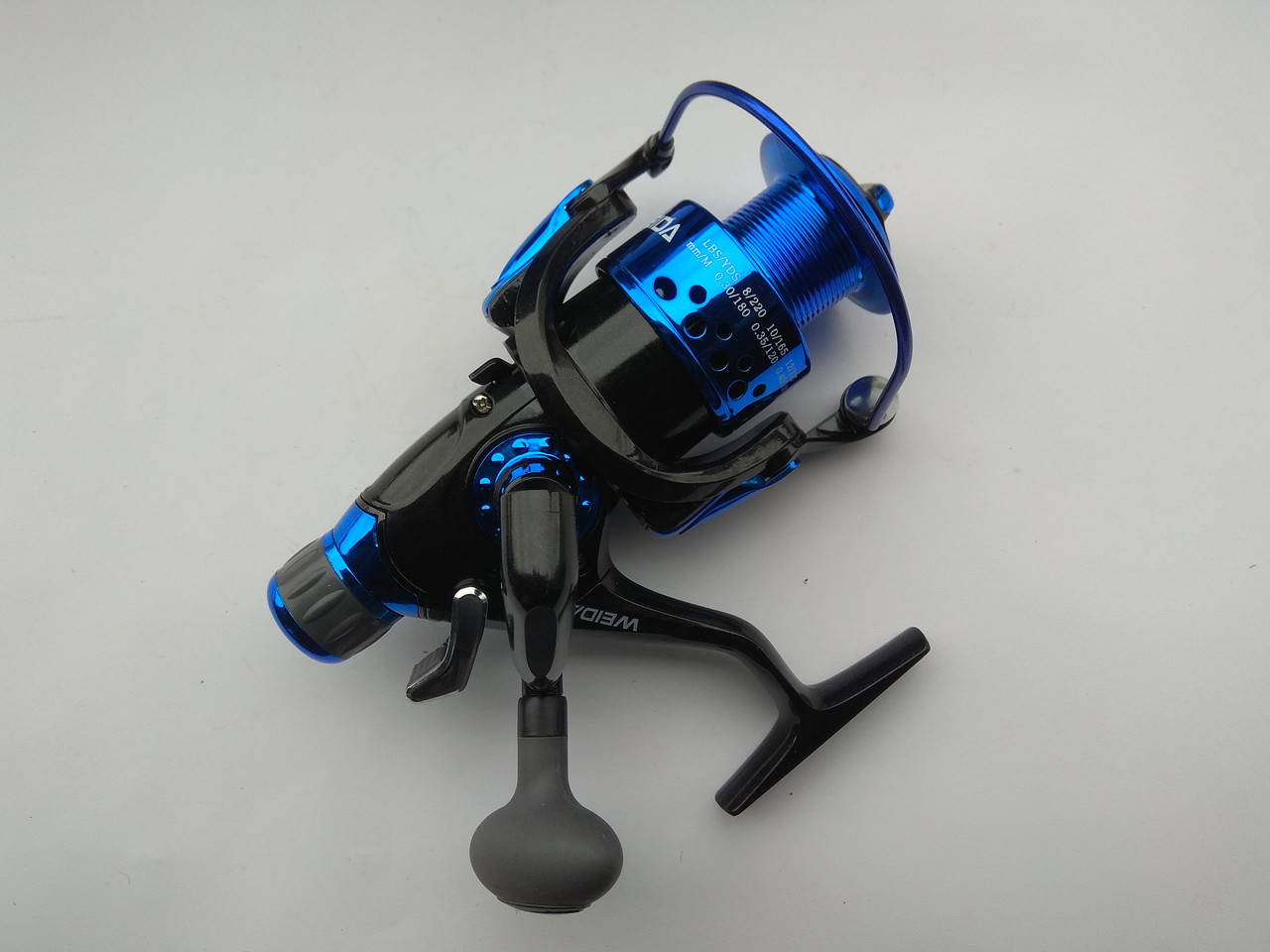 

Катушка WEIDA (KAIDA) HB 40 3bb с байтраннером, Синий