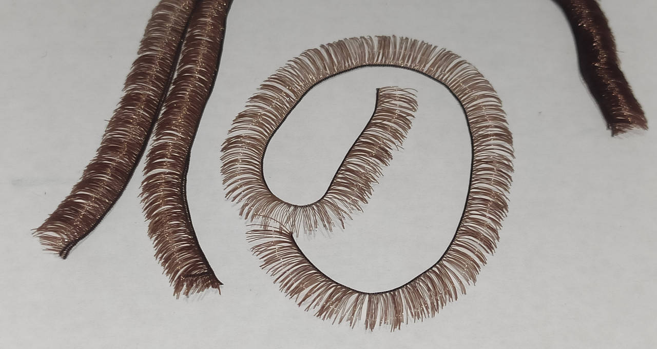 

Ресницы сеитетика , карие , длина 19 см.