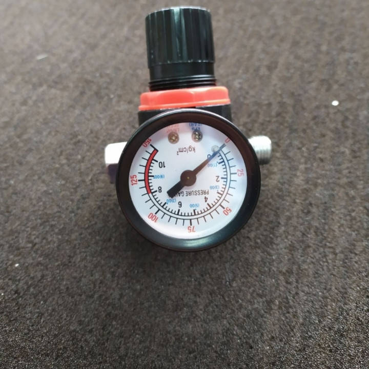 

Регулятор давления (редуктор) 1/4" с манометром для краскопультов AIRKRAFT SP024