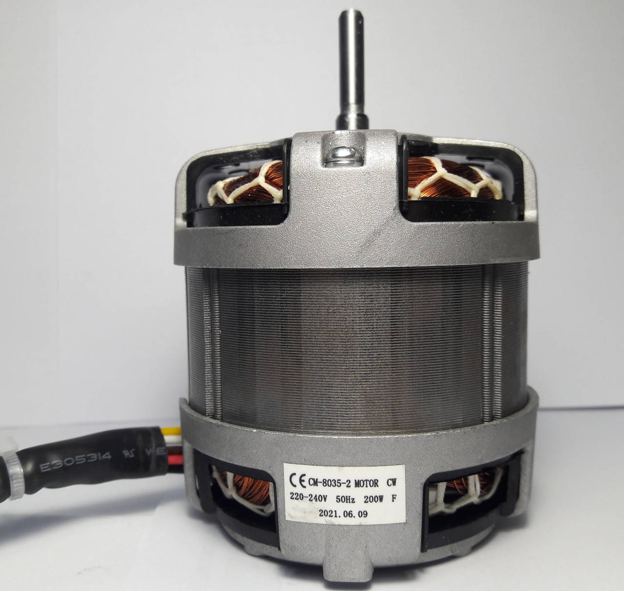 

Двигатель для вытяжек "CM-8035-2 CW" 200Вт (универсальный)