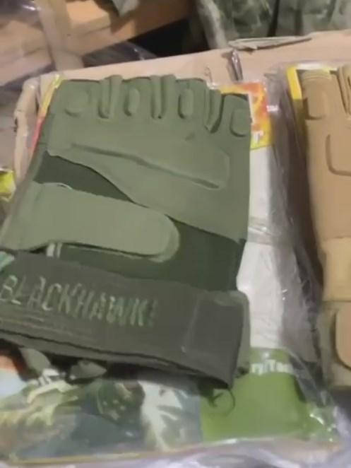 

Перчатки тактические