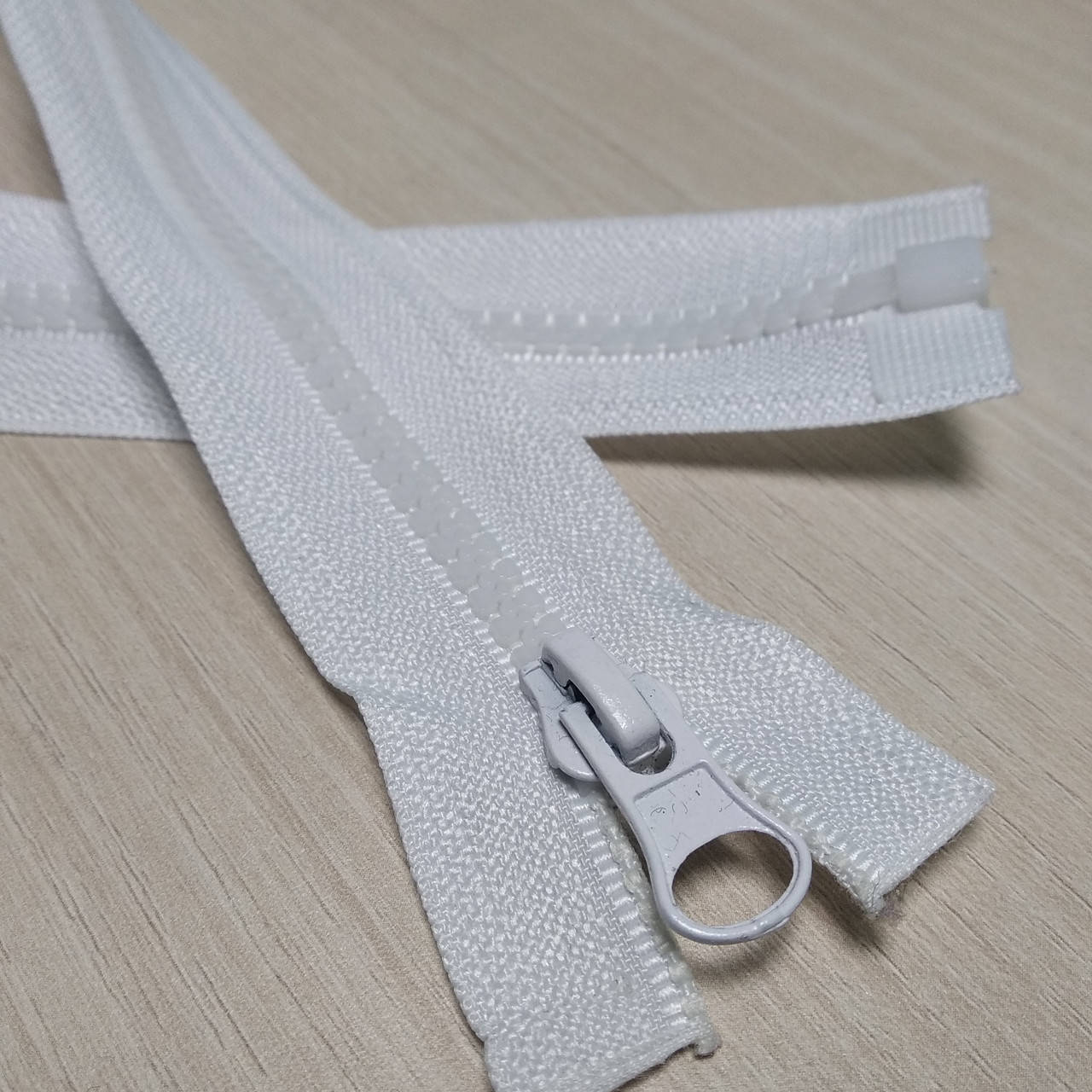 

Блискавка тракторна 65 см, біла, Черный