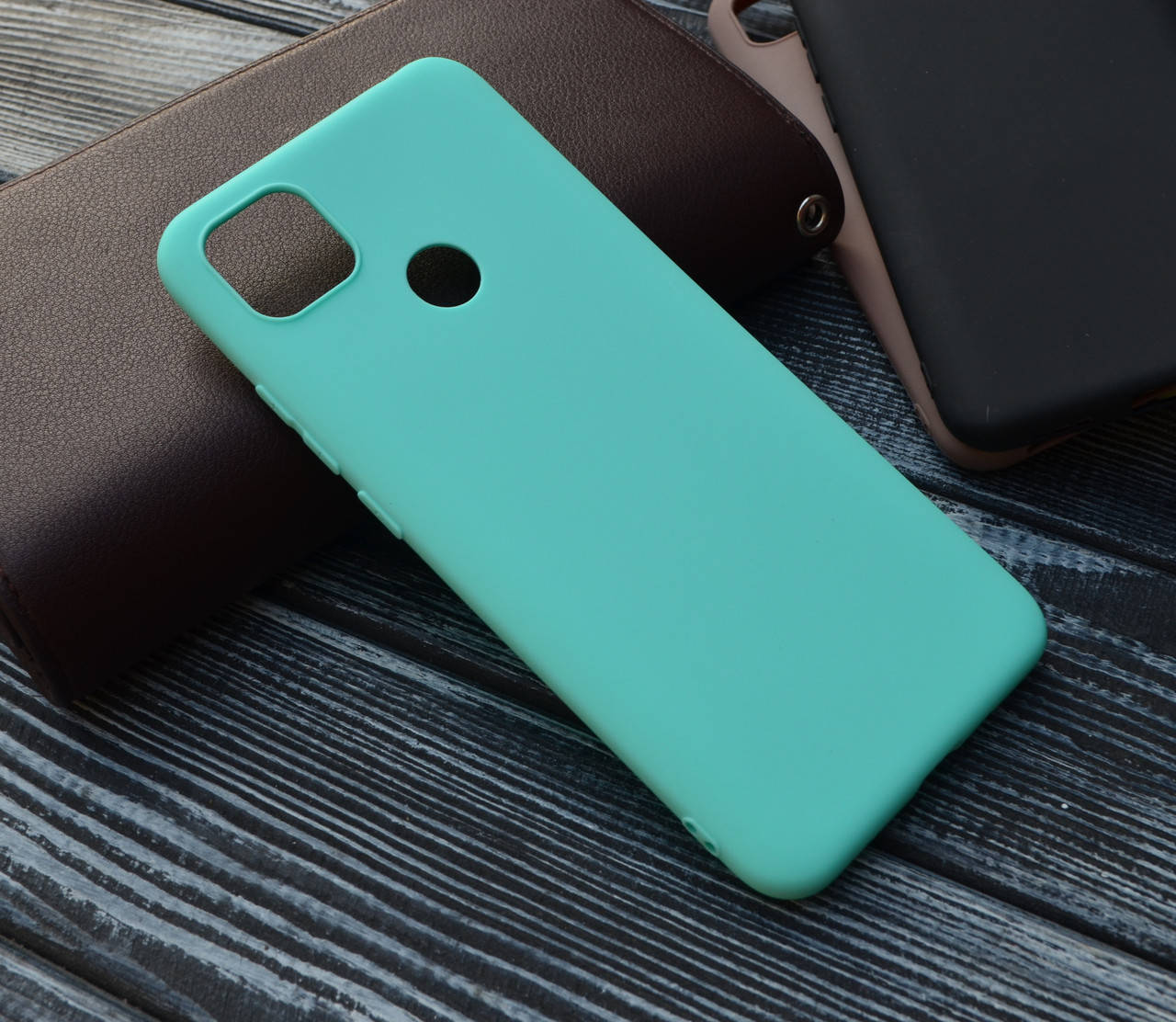 

Матовый силиконовый чехол для Xiaomi Redmi 9C / 9C NFC Бирюзовый