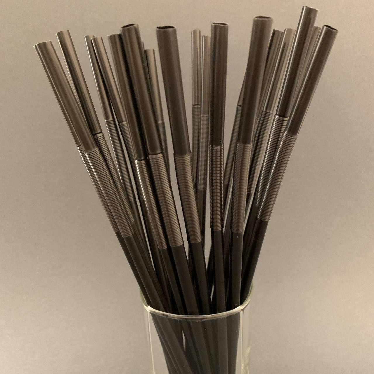 

Трубочки 26 см АРТИСТИК с изгибом черные в упаковке 100 шт., Черный