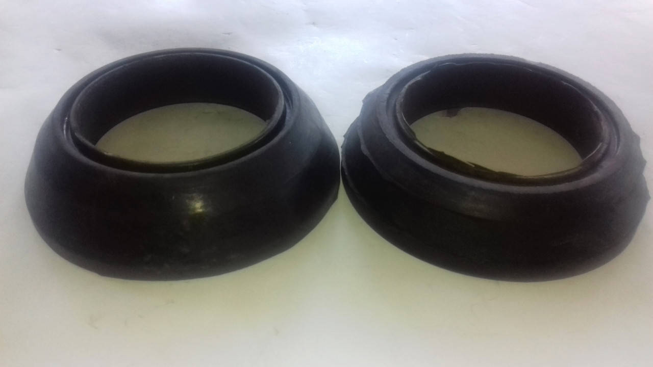 

Резинка под переднюю пружину Москвич 2140, 412 проставки