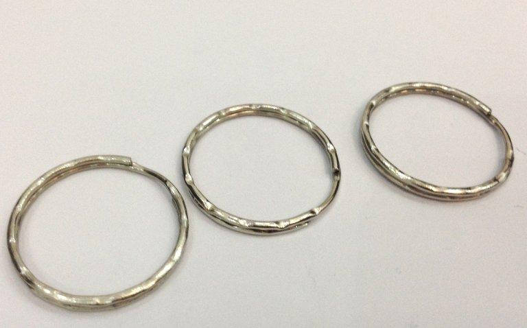 

Кольцо заводное рифленое сталь 25 мм для ключей