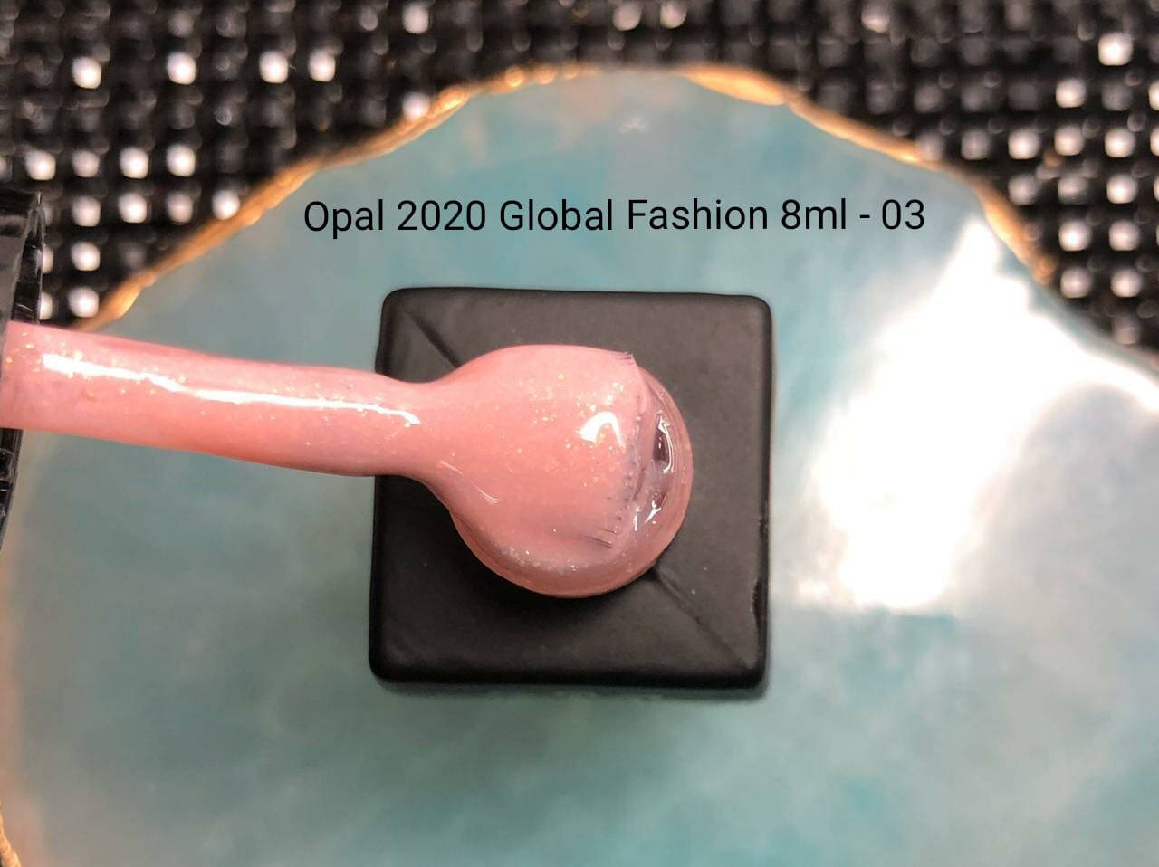 

Гель-лак c с блёстками Global Fashion Opal №03