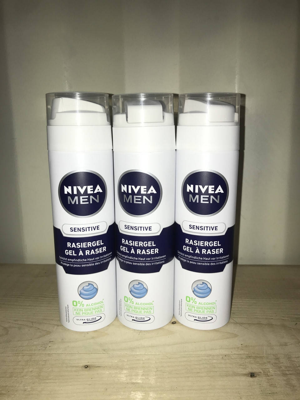 

Гель для гоління Nivea Men заспокійліва для чутлівої кожи без вмісту спирту 200 мл