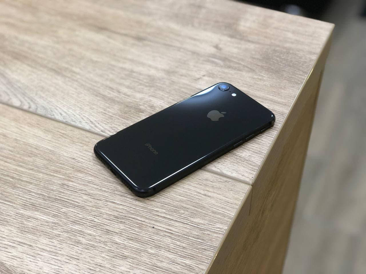 

Телефон эпл Apple iPhone 8 64GB Space Gray Neverlock Оригінал, Grey