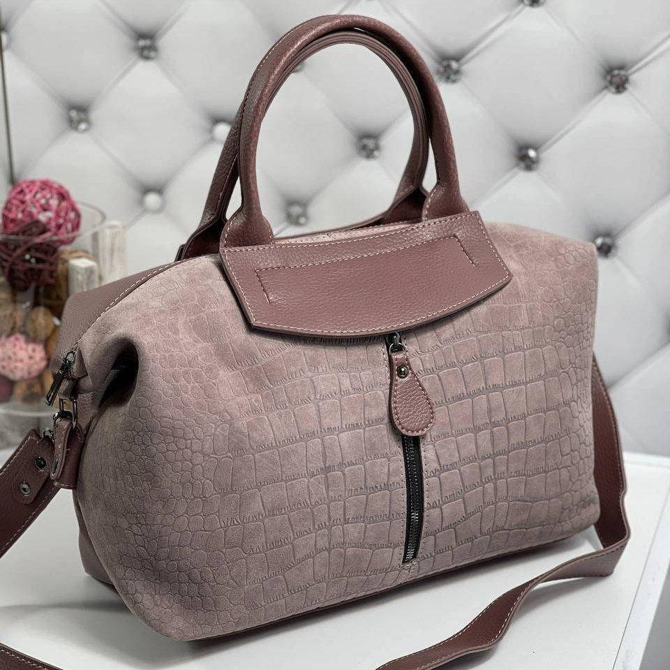 

Женская сумка замшевая рептилия (8 расцветок) темная пудра