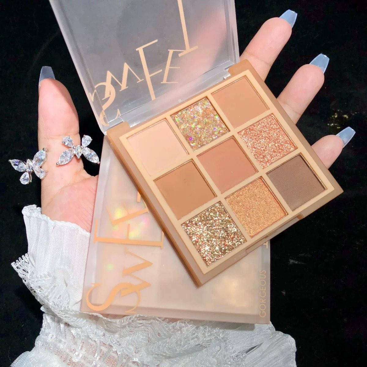 

Нюдовые тени для век Goreo US Sweet Mint №02