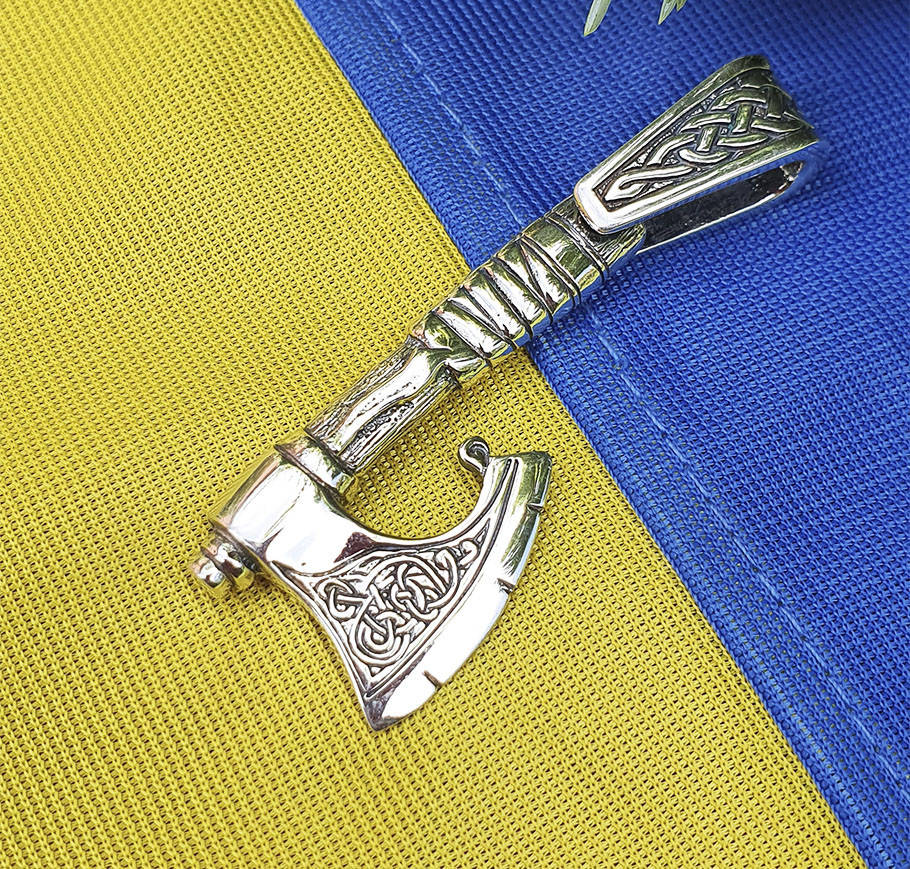 

Подвеска Секира Перуна