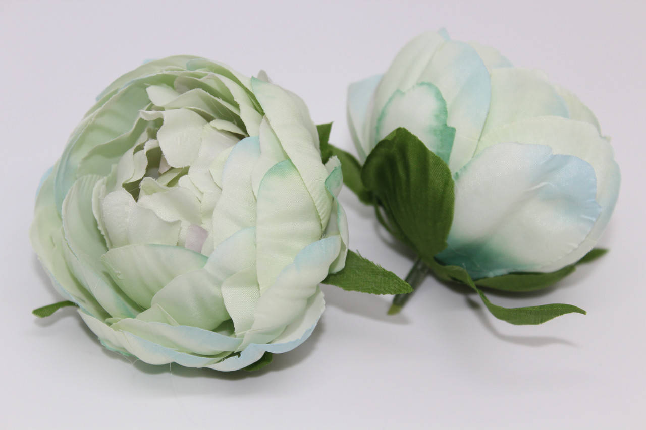 

Бутон камелии большой, тиффани, 8 см