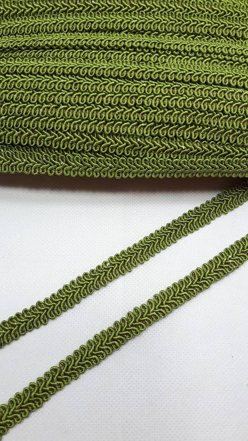

Цветная тесьма "шубная",цвет зеленый оливковый,ширина 1.2см